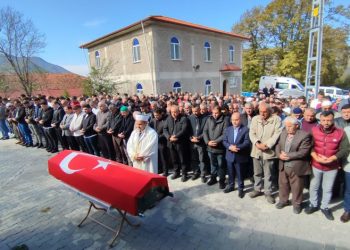 Maden şehidi Yasin Çelik toprağa verildi