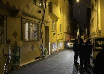 Bursa’da terastan düştüğü iddia edilen kadın yaralandı