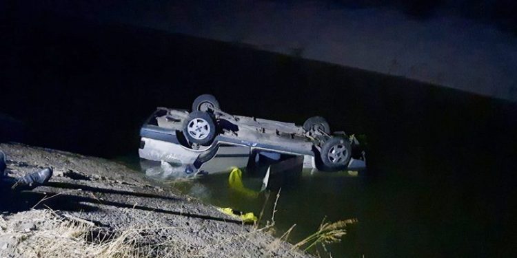 Manisa’da nişana giden ailenin bulunduğu araç kanala uçtu