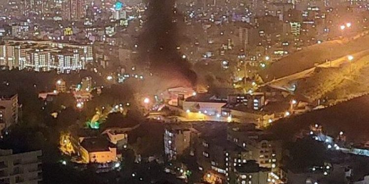 Hapishane yangının can kaybı arttı