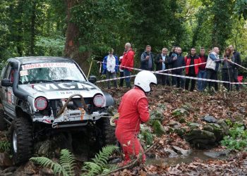 Bursa’da Off-Road yarışları nefesleri kesti