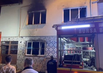 Bursa’da yaşadığı evi üçüncü kez ateşe verdi