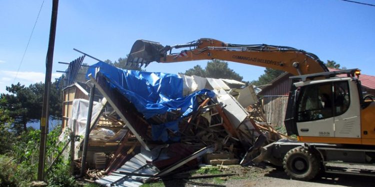 Osmangazi’de kaçak yapılara geçit yok