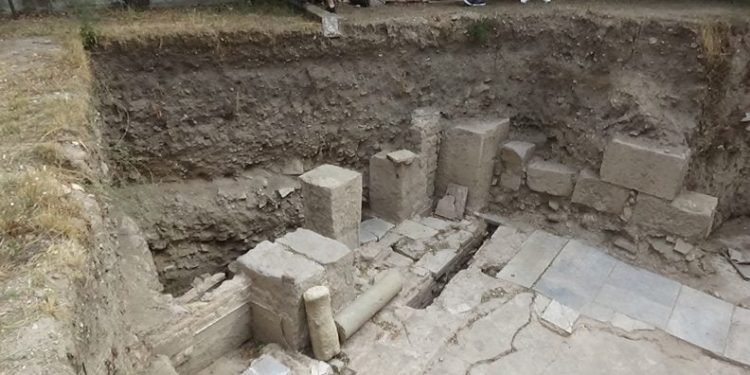 Balıkesir’de Roma döneminden kalan hamam bulundu