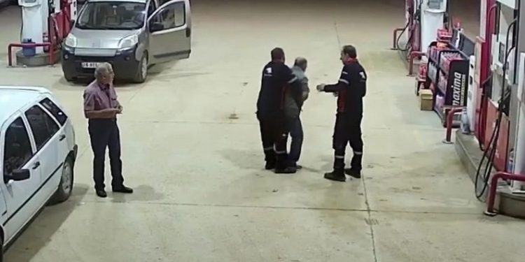 Akaryakıt istasyonunda hayat kurtaran müdahale