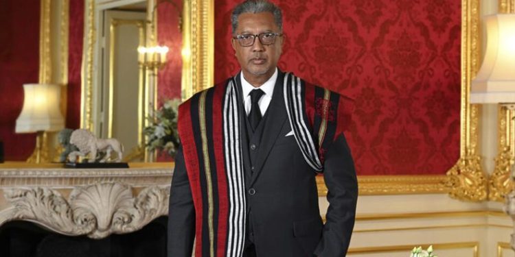 Rusya’ya karşıtı oyu nedeniyle görevden alındı