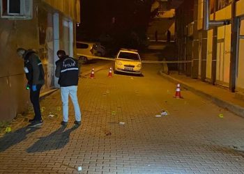 Düzce’de muhtar, babasını öldüren adamı öldürdü