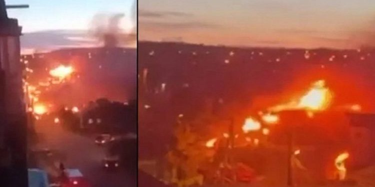 Rusya’da savaş uçağı yerleşime düştü