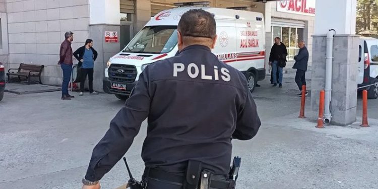 Kırşehir’de emekli polis kiracısını vurdu