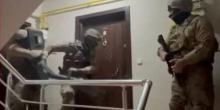 Terör eylemi için ülkeye gelen terörist yakalandı