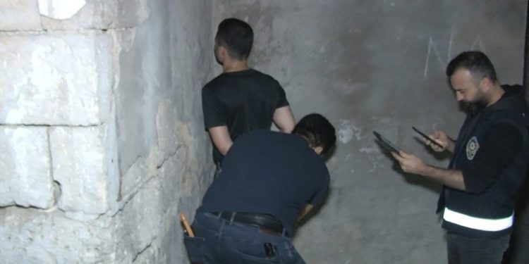 Şanlıurfa’da metruk yapılarda uyuşturucu operasyonu