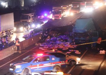 Sakarya D-650 kara yolunda feci kaza