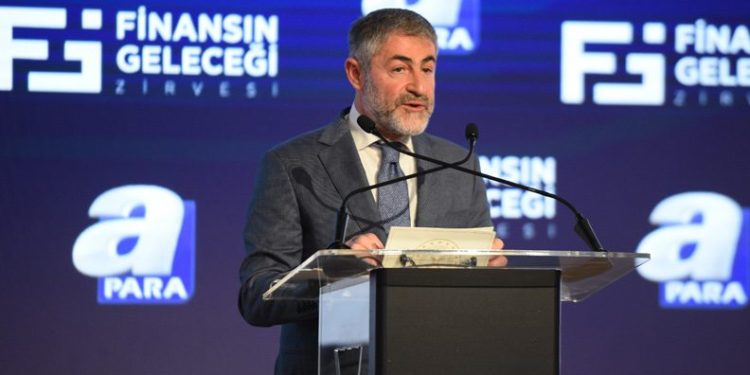 Bakan Nebati’den KKM ve döviz kuru açıklaması