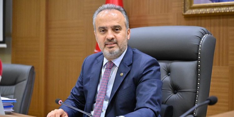 Başkan Aktaş: “Kentsel dönüşüm irade ister”