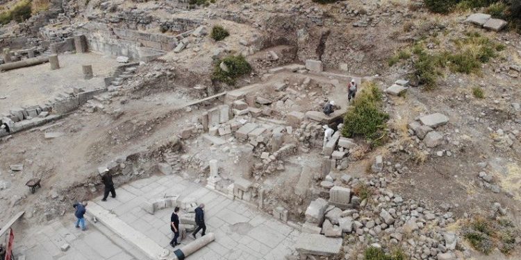 Assos Ören Yeri’nde 12 ay boyunca kazı