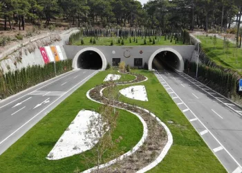 Assos ve Troya tünelleri açıldı