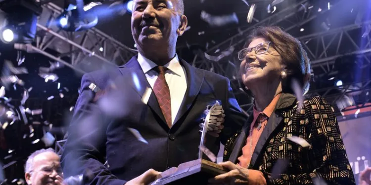 Mudanya Barış Yolu Ödülü Özden Toker’e verildi