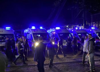 Hastanedeki 2 madenciden iyi haber