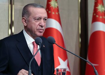 “Anayasa değişikliğiyle aileyi korumayı hedefliyoruz”