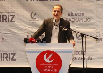 Fatih Erbakan’dan 6’lı masa eleştirisi