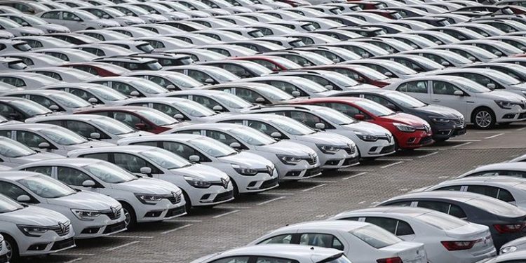 Binek otomobil ihracatı 6,5 milyar doları aştı