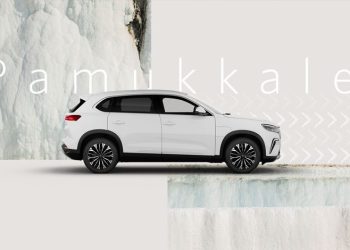 Pamukkale’nin doğal beyazı Togg’la bütünleşti