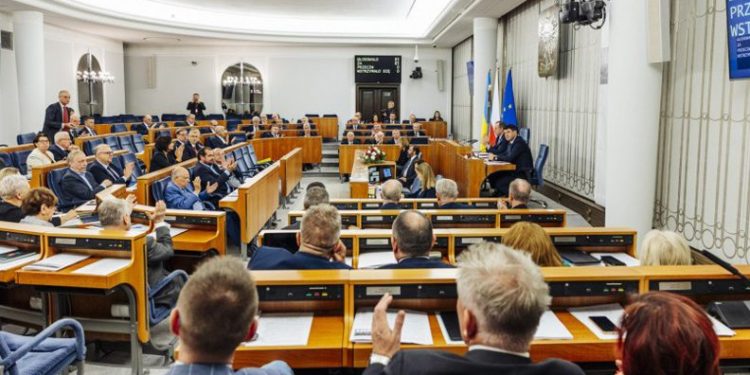 Rusya’yı terörist rejim ilan ettiler