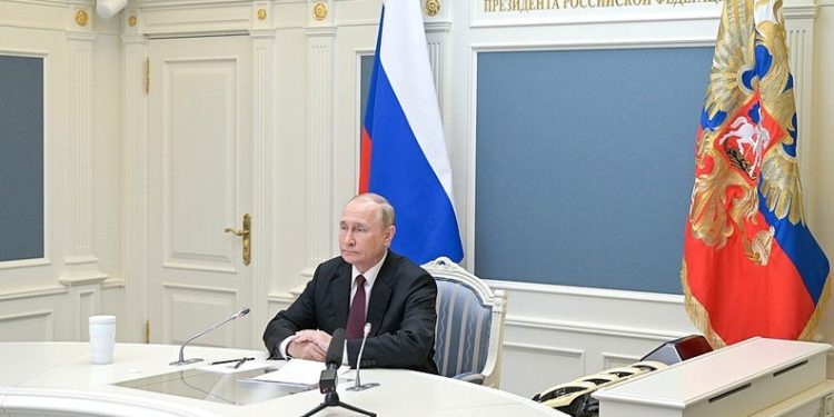 Rusya’dan nükleer silahlarla tatbikat