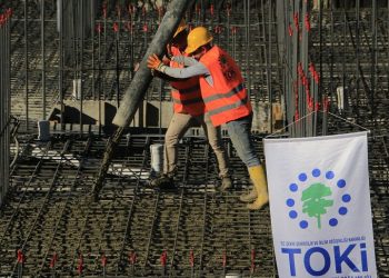 Diyarbakır’da sosyal konutların temeli atıldı