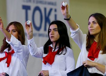 Sosyal konutta kura çekim tarihi belli oldu