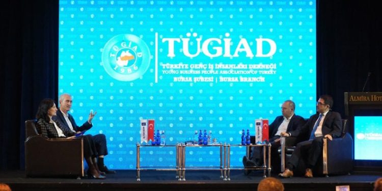 TÜGİAD Bursa’dan “Tecrübeler Konuşuyor” paneli