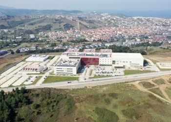 Yeni Yalova Hastanesi hizmet vermeye başladı