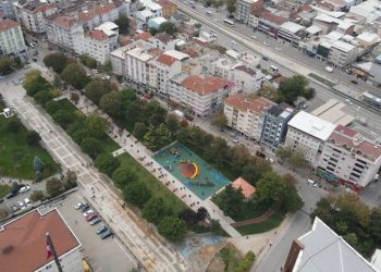Bursa Yıldırım’ın çehresi parklarla güzelleşiyor