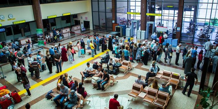 Eylül ayında 8 bin 643 kişi uçtu