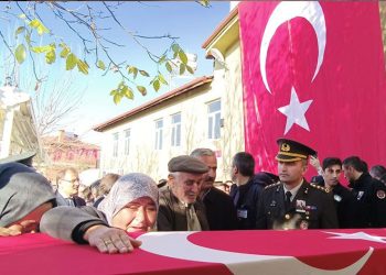 Bursalı şehit son yolculuğuna uğurlandı