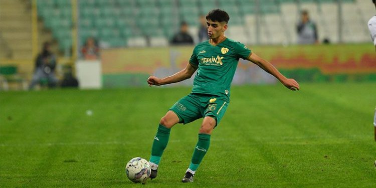 Bursaspor’a Samet Bozkurt’dan üzücü haber