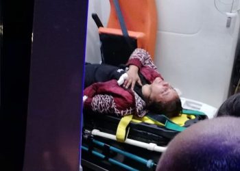 Otomobil uçuruma yuvarlandı