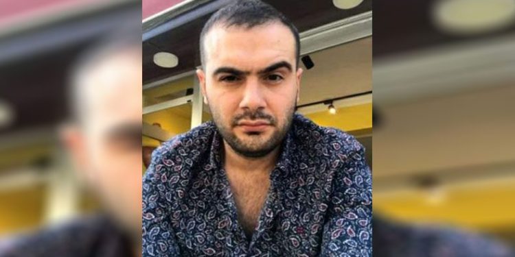 Silahla oynarken kendini vurdu