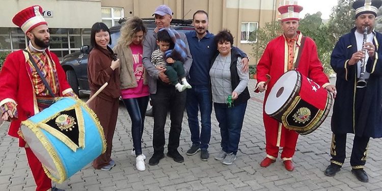 Çinli gelin mehter takımı ile karşılandı
