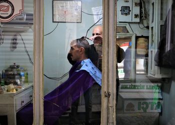 Tek koltukla 7 çocuk büyüttü