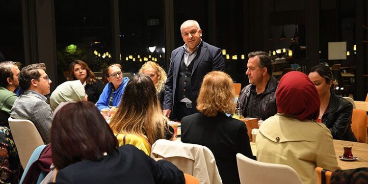 Osmangazili Öğretmenler Yemekte Buluştu