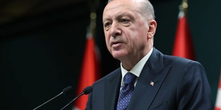 Cumhurbaşkanı Erdoğan’dan komutanlara mesaj