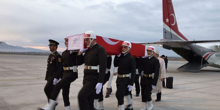 Afyonlu şehidin naaşı Denizli’ye ulaştı