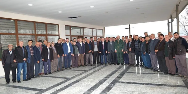 Ali Aykurt, muhtarlarla bir araya geldi