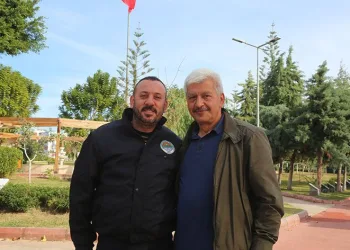 Temizlik yaparken 100 bin lira buldu