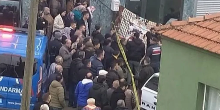 İzmir’de cinayet: 1 ölü, 2 yaralı