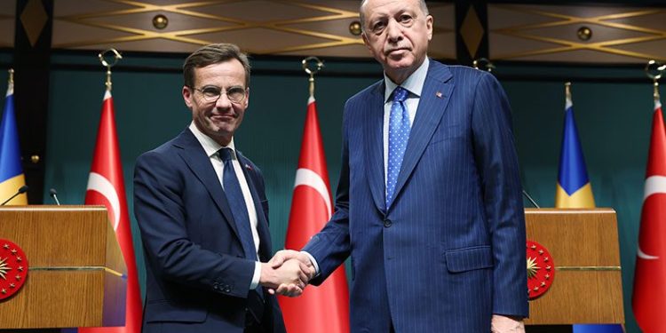 “Kaygılarımıza destek İsveç görmek istiyoruz”