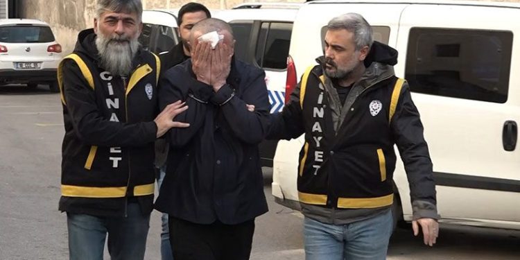 Katil zanlısı eş tutuklandı