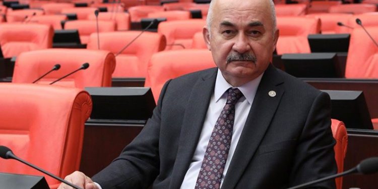 “Askeri hastaneler için adım atılmalı”