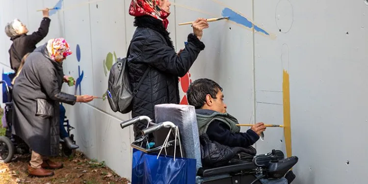 Farkındalığı renklerle sağladılar